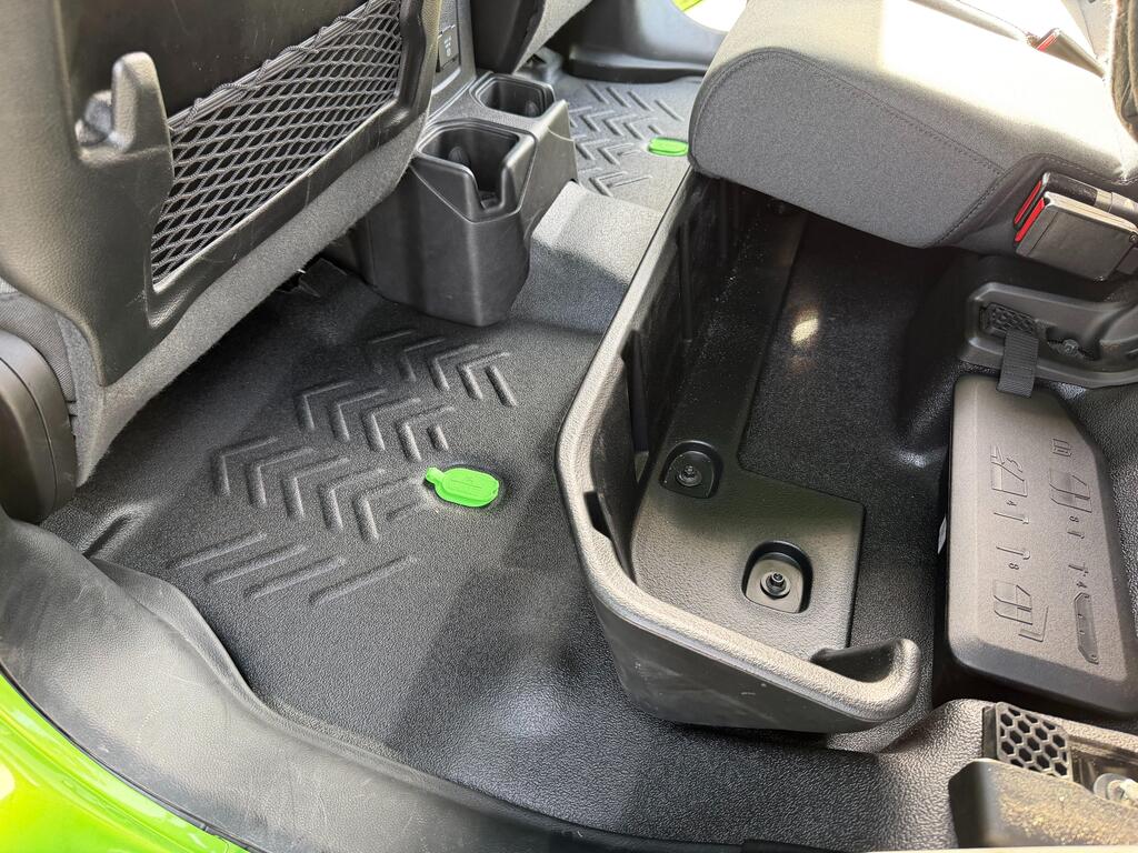 Front & Rear Flooring - 20-Current Gladiator JT (4Dr) – Armorlite