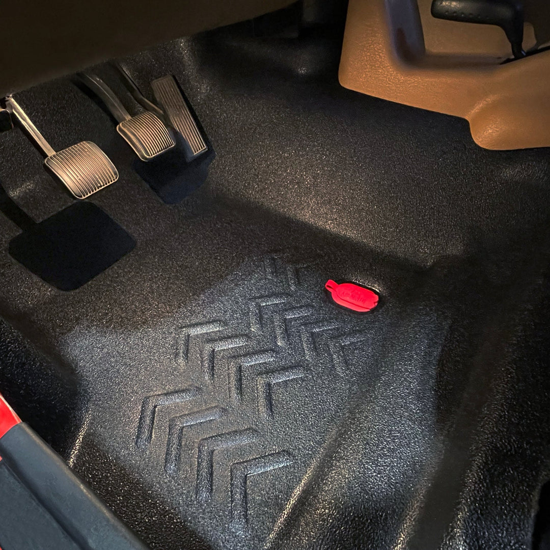 ユアム Front & Rear Flooring - 04-06 Wrangler LJ (2Dr) – Armorlite